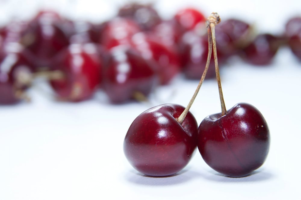 10 Surprising Health Benefits of Cherries